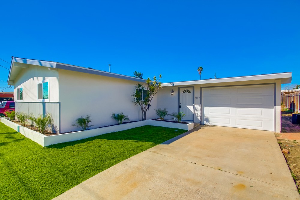 Virtual tour photo 5 of 40 for 4584 Derrick Dr