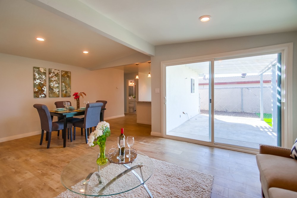 Virtual tour photo 10 of 40 for 4584 Derrick Dr