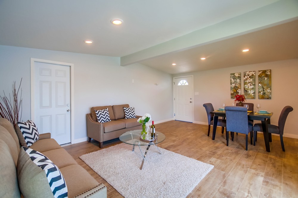Virtual tour photo 11 of 40 for 4584 Derrick Dr