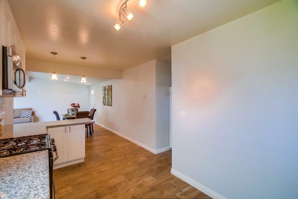 Virtual tour photo 19 of 40 for 4584 Derrick Dr