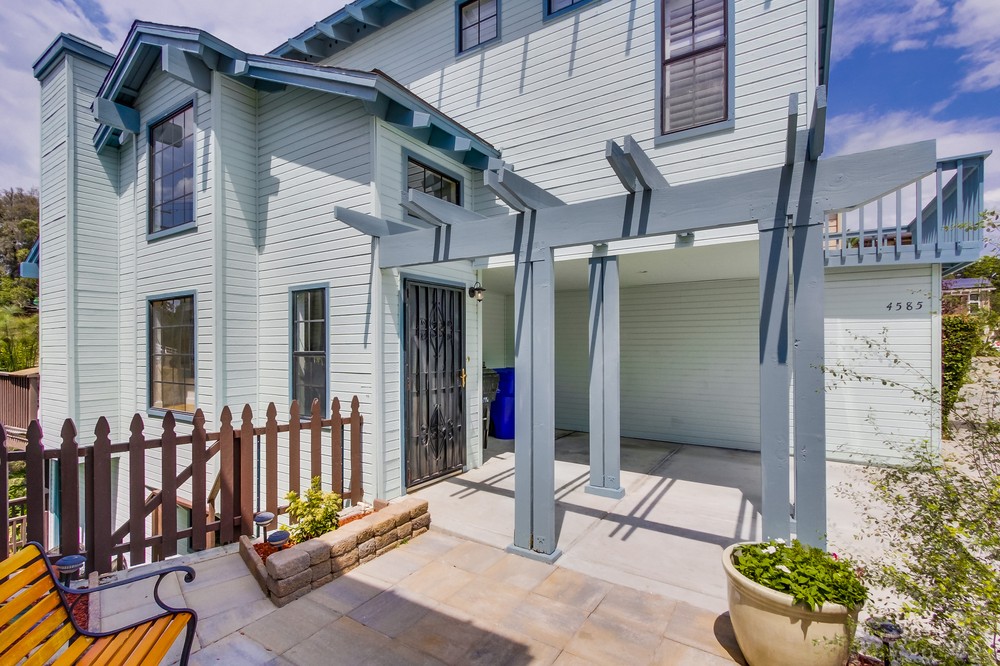 Virtual tour photo 4 of 45 for 4585 54th Street