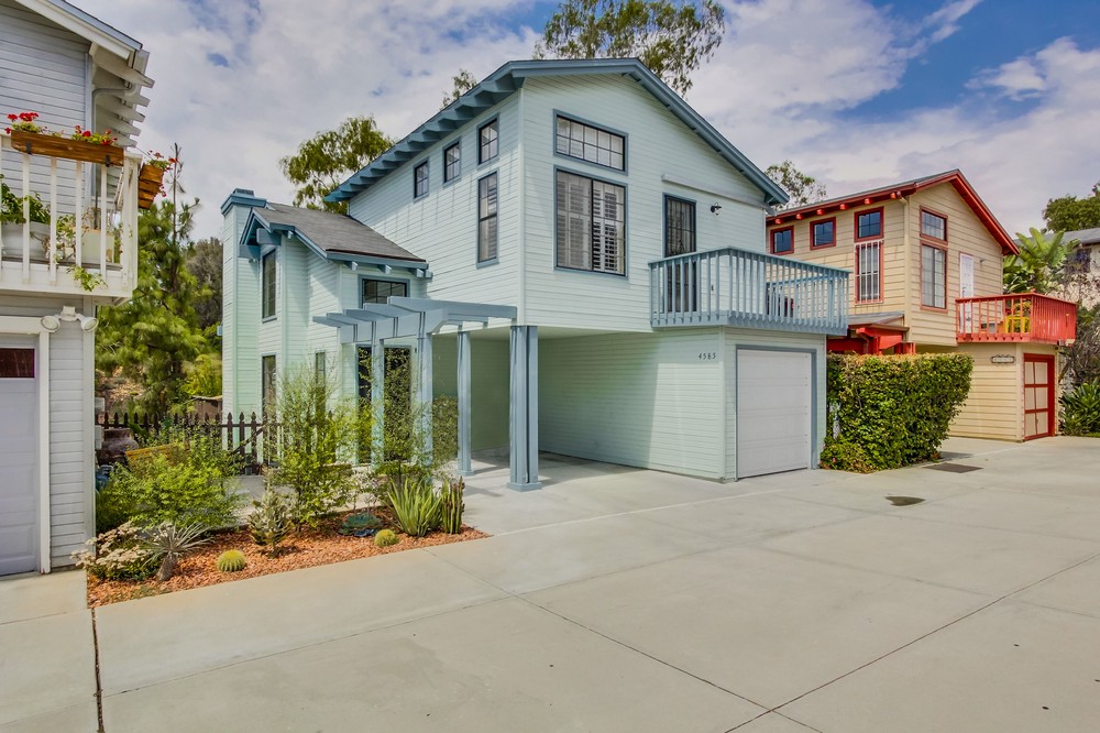 Virtual tour photo 1 of 45 for 4585 54th Street