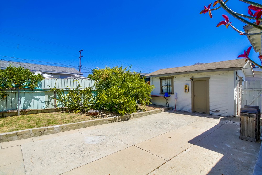 Virtual tour photo 12 of 20 for 4585 Kansas St