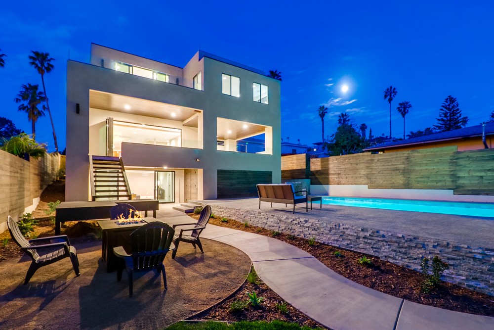 Virtual tour photo 7 of 109 for 4585 Pescadero Ave