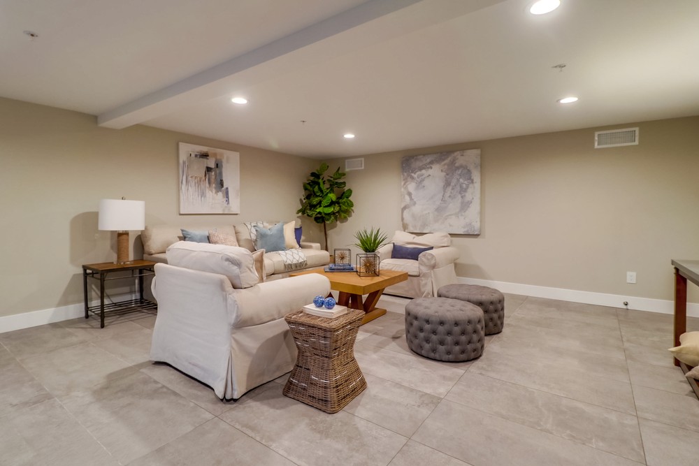 Virtual tour photo 67 of 109 for 4585 Pescadero Ave