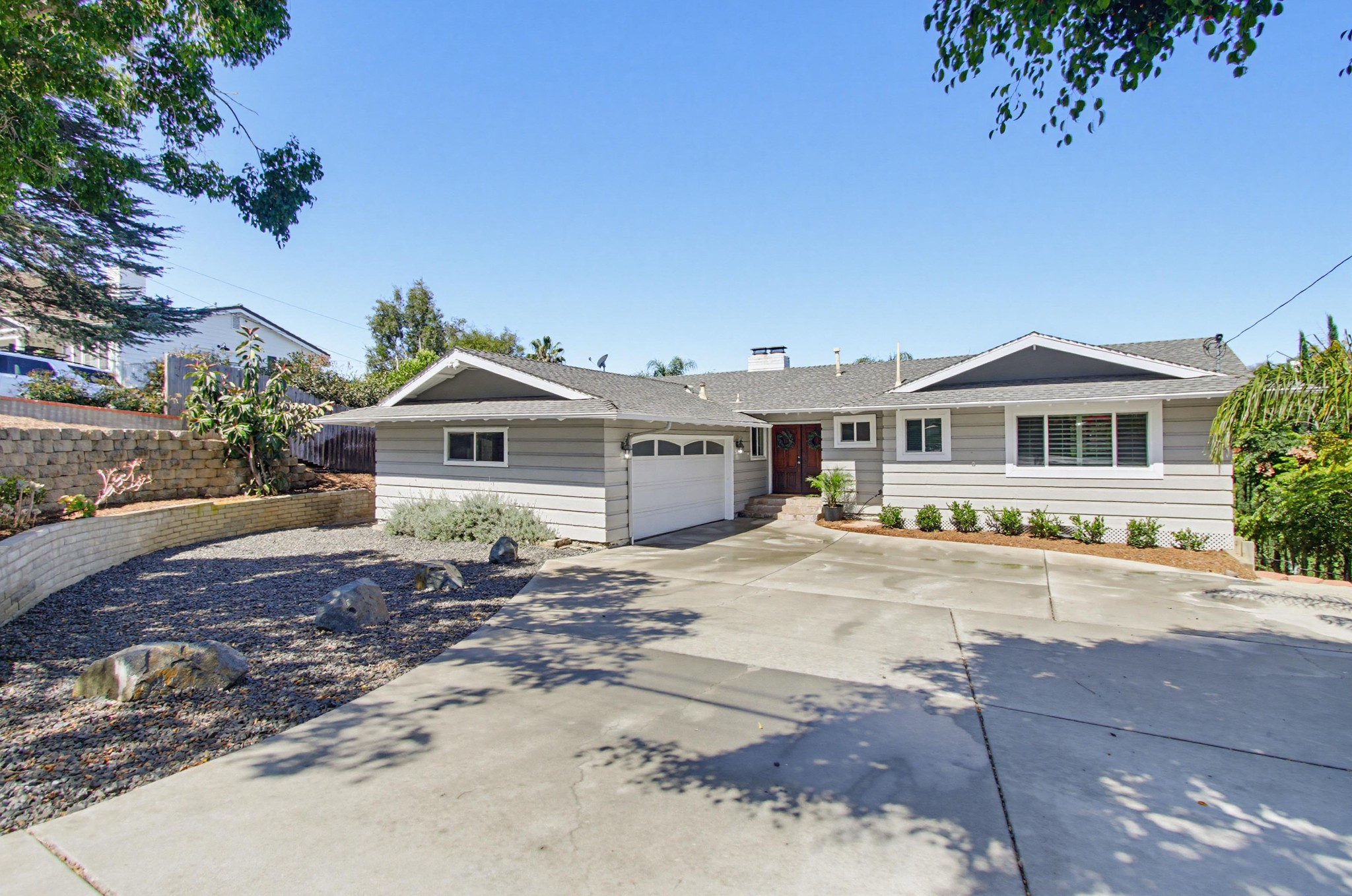 Virtual tour photo 6 of 116 for 4586 Mayapan Dr