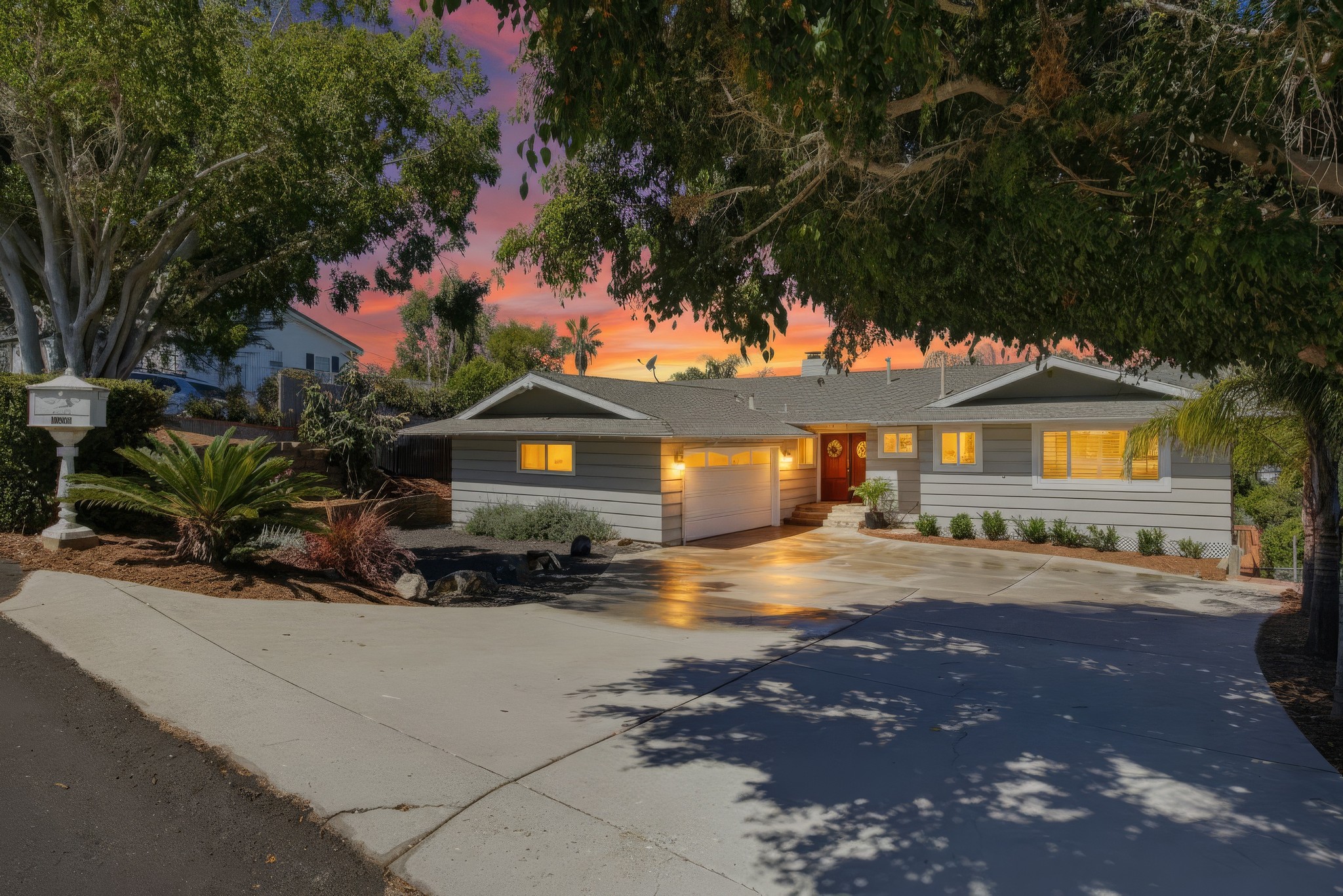 Virtual tour photo 81 of 116 for 4586 Mayapan Dr