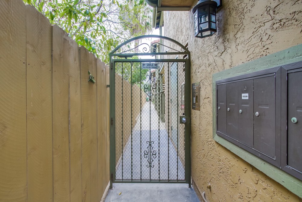 Virtual tour photo 5 of 34 for 4587 39th St UNIT 5
