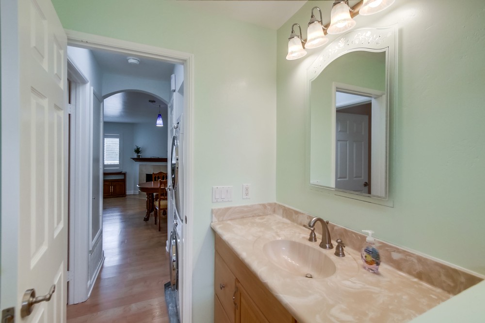 Virtual tour photo 28 of 34 for 4587 39th St UNIT 5