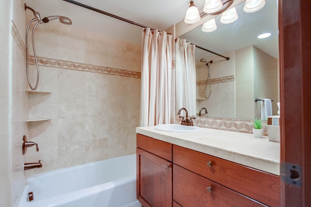 Virtual tour photo 33 of 40 for 4587 Idaho St