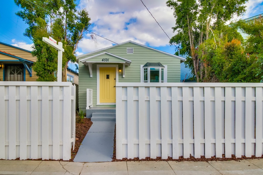Virtual tour photo 5 of 33 for 4591 36th St