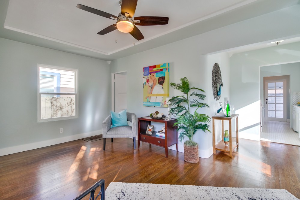 Virtual tour photo 10 of 33 for 4591 36th St