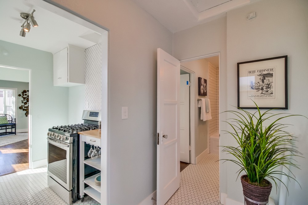 Virtual tour photo 20 of 33 for 4591 36th St
