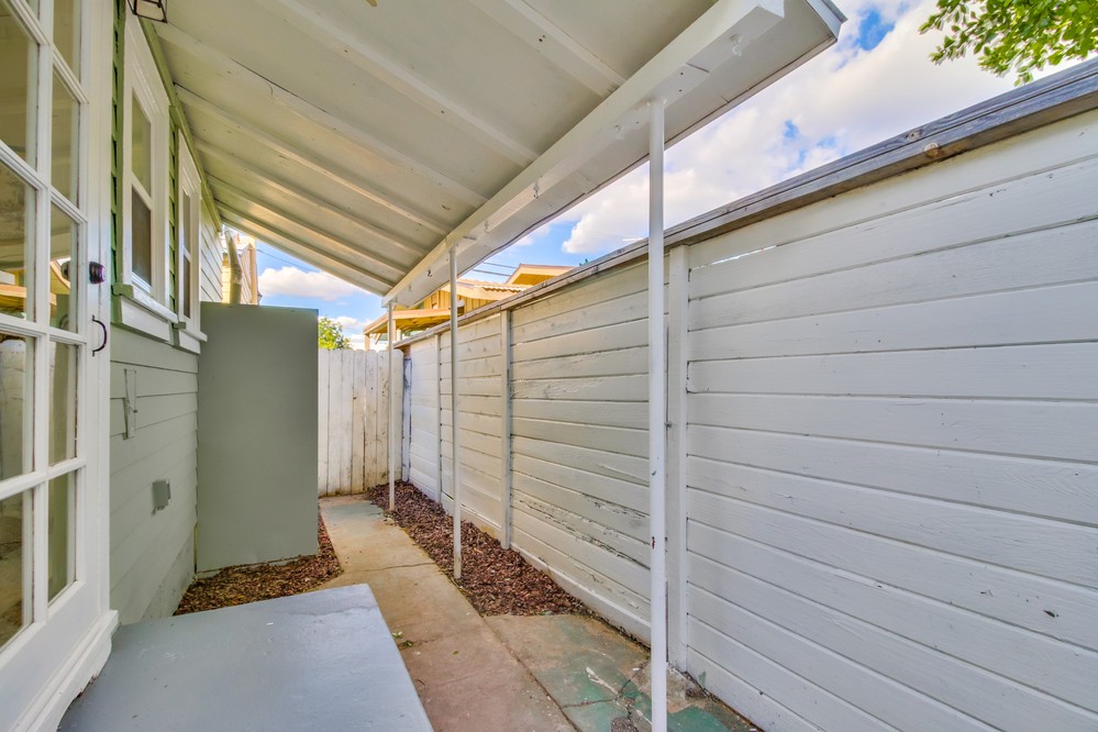 Virtual tour photo 30 of 33 for 4591 36th St