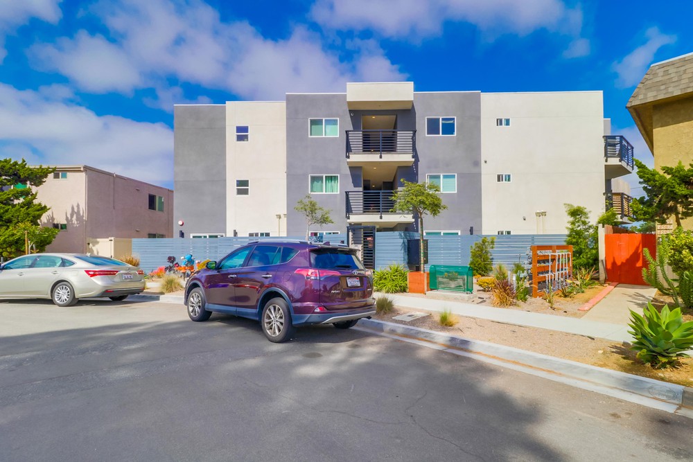 Virtual tour photo 1 of 28 for 4591 Gila Ave