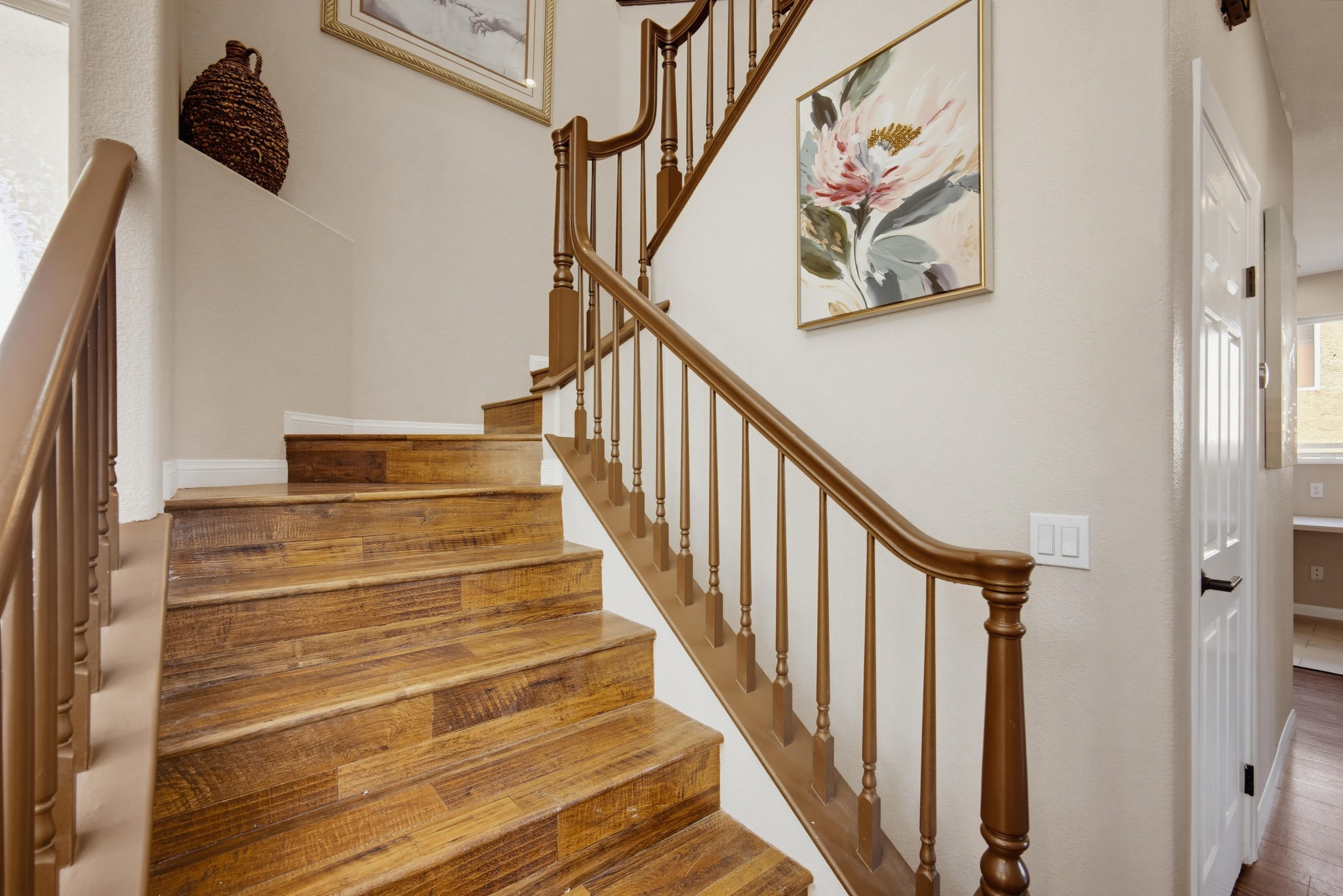 Virtual tour photo 32 of 72 for 45912 Paseo Gallante