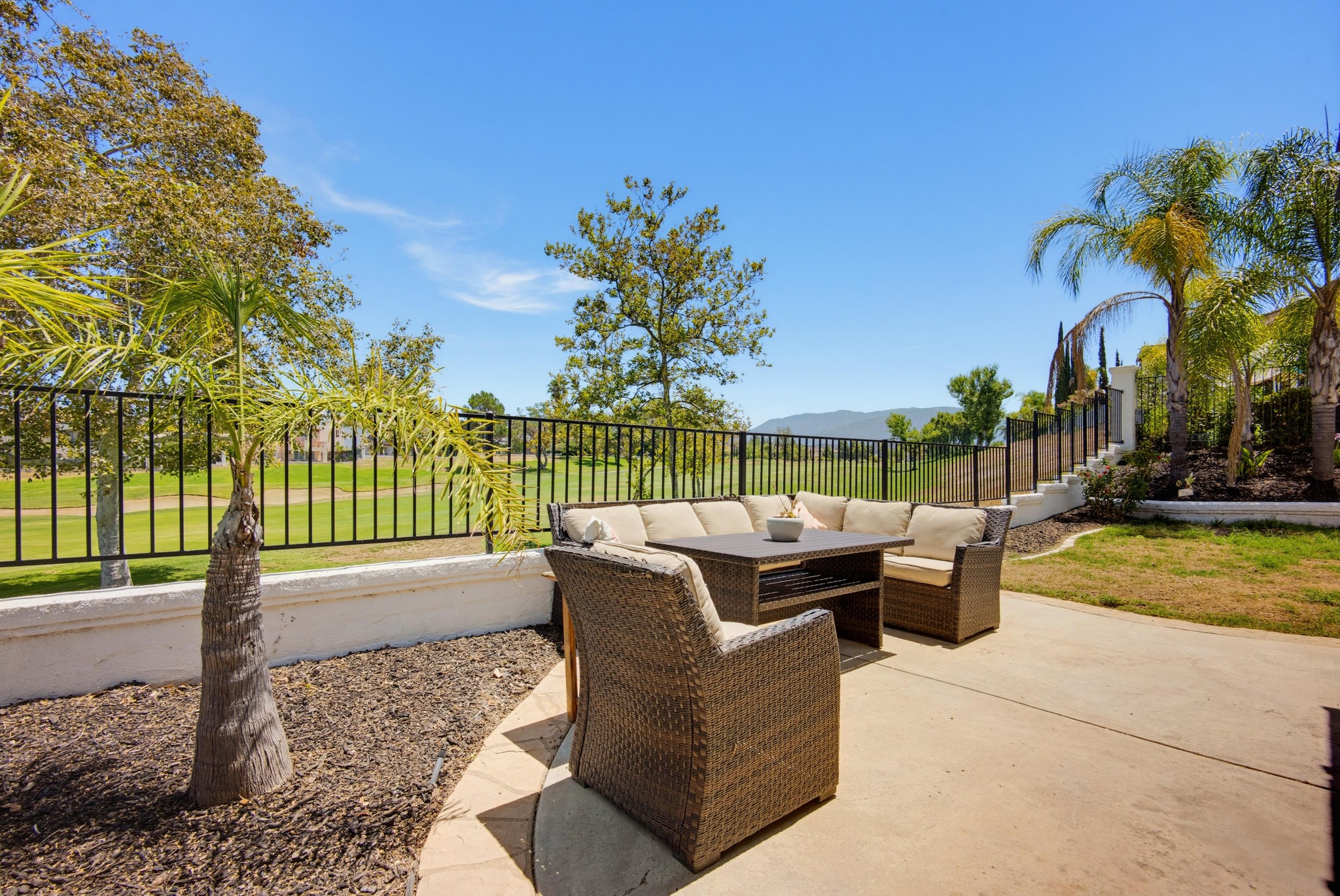 Virtual tour photo 61 of 72 for 45912 Paseo Gallante