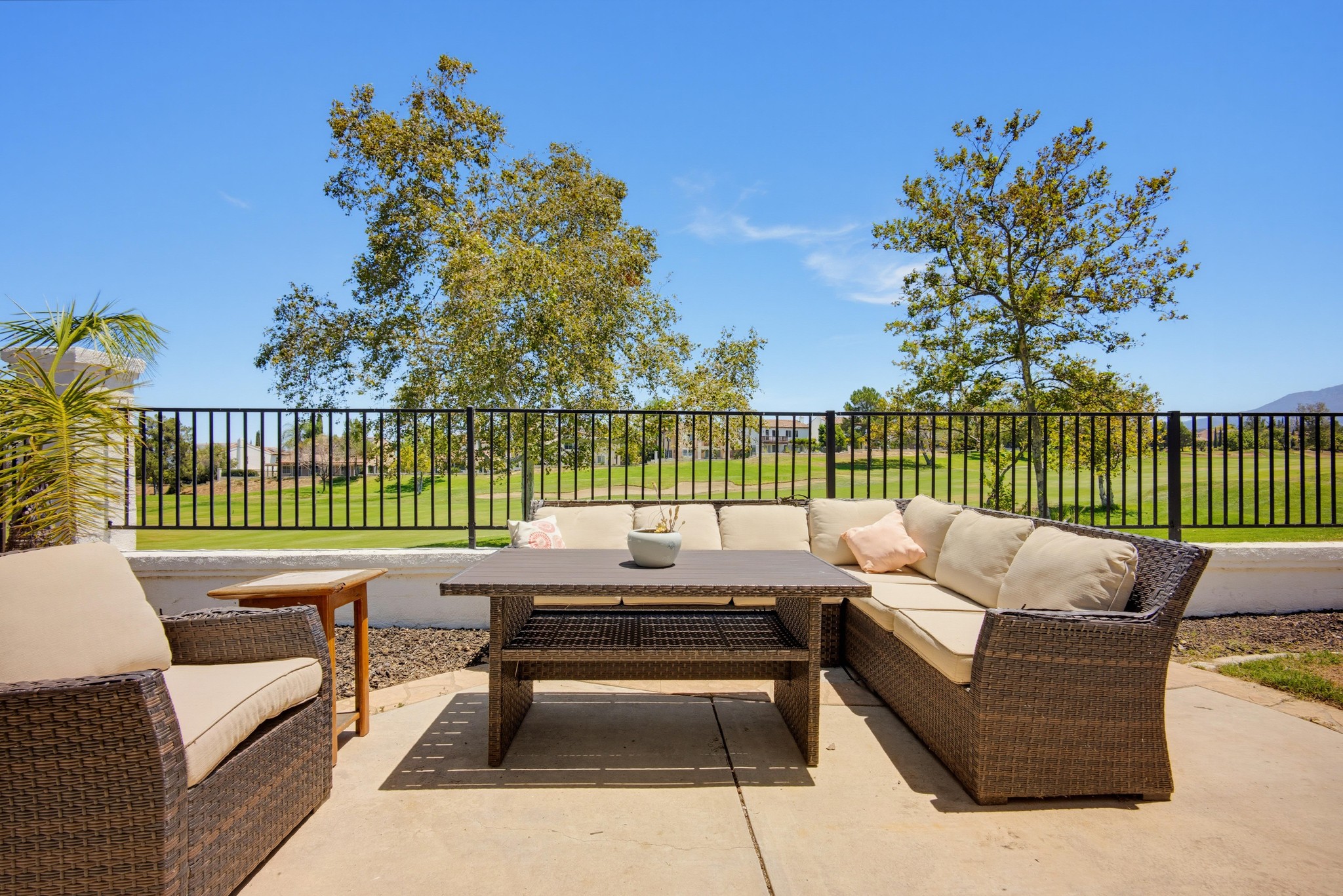 Virtual tour photo 62 of 72 for 45912 Paseo Gallante