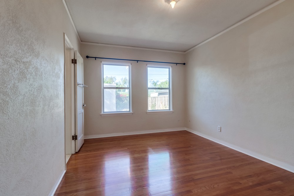 Virtual tour photo 27 of 50 for 4602 59th St