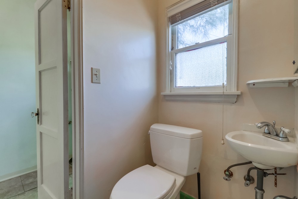 Virtual tour photo 29 of 50 for 4602 59th St