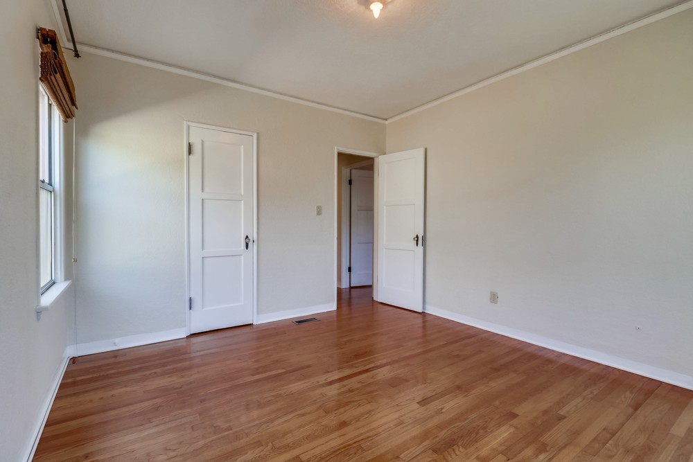 Virtual tour photo 39 of 50 for 4602 59th St