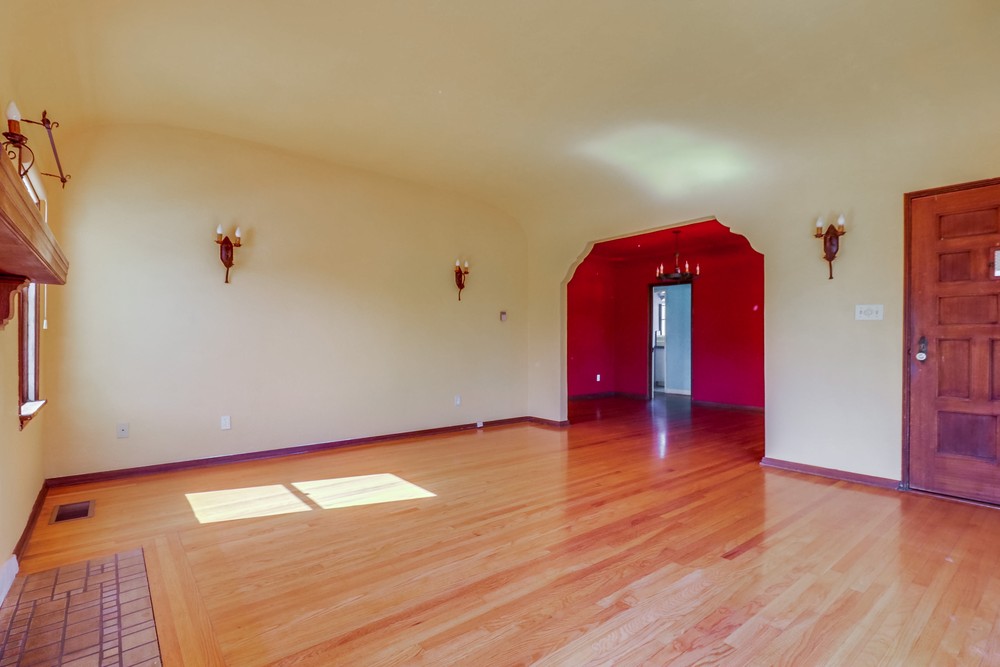 Virtual tour photo 13 of 51 for 4602 59th St