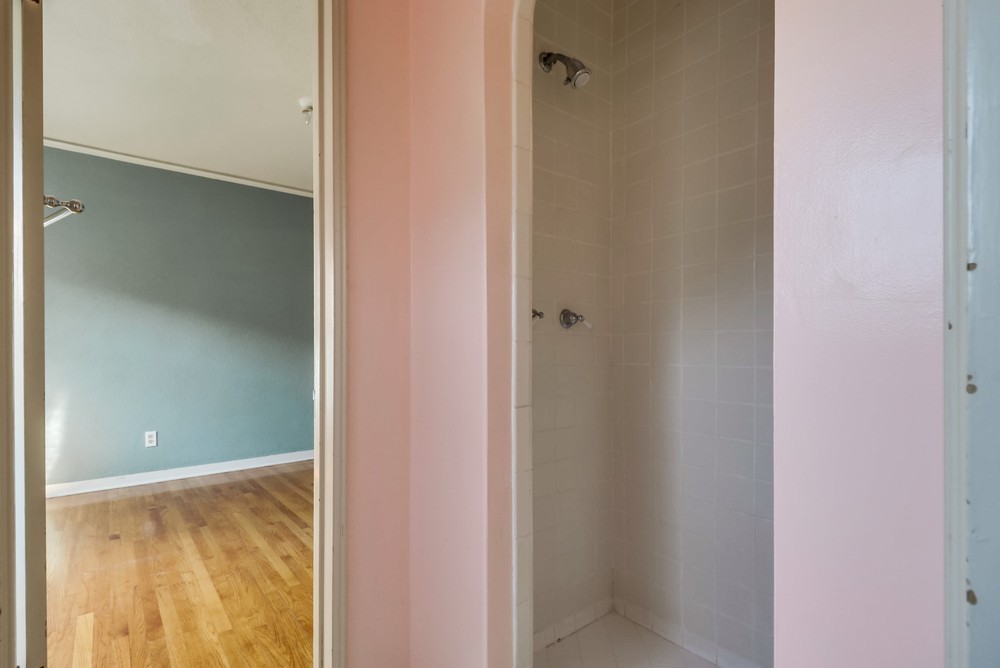 Virtual tour photo 34 of 51 for 4602 59th St