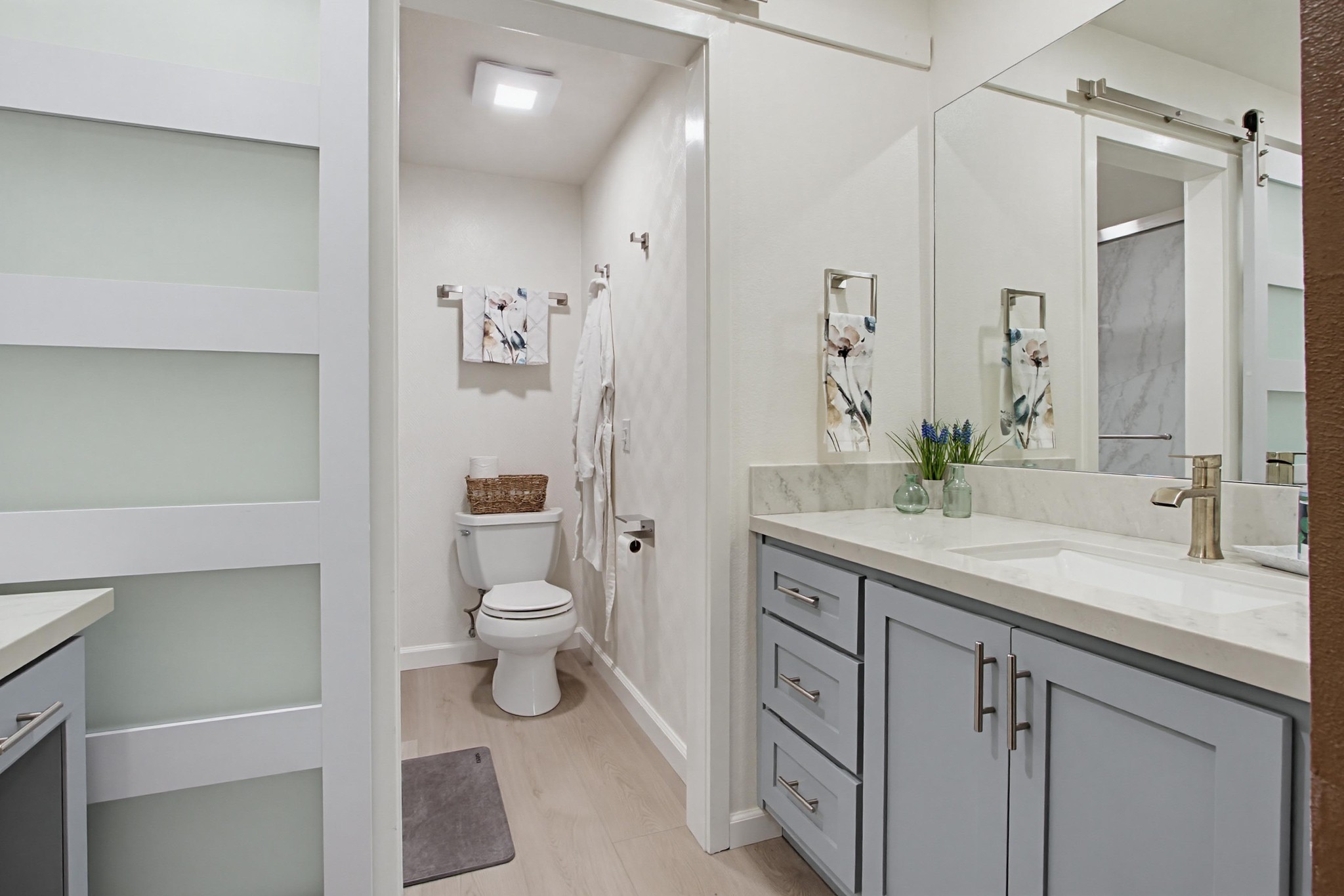 Virtual tour photo 24 of 43 for 4608 Driftwood Cir