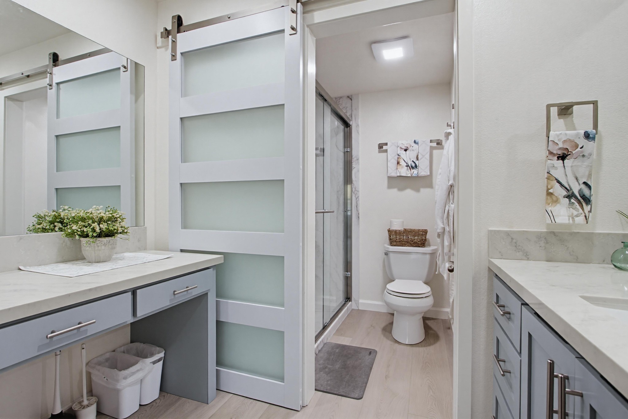 Virtual tour photo 26 of 43 for 4608 Driftwood Cir