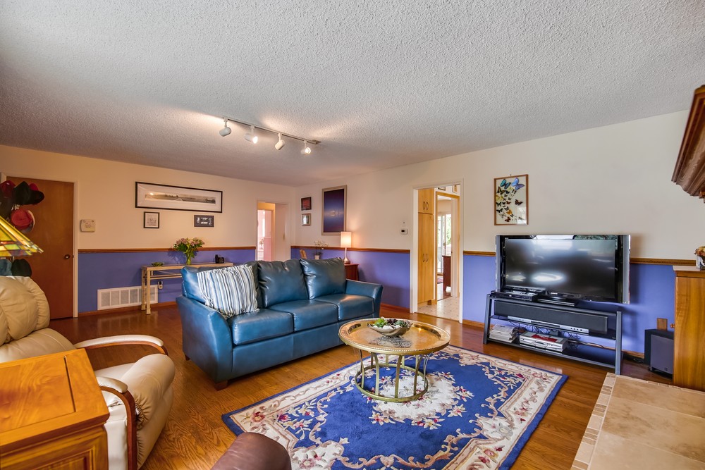Virtual tour photo 12 of 46 for 4609 Seminole Dr