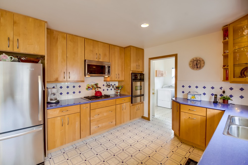 Virtual tour photo 20 of 46 for 4609 Seminole Dr