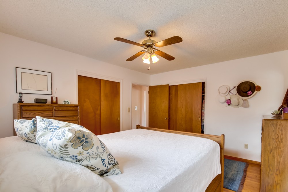 Virtual tour photo 26 of 46 for 4609 Seminole Dr