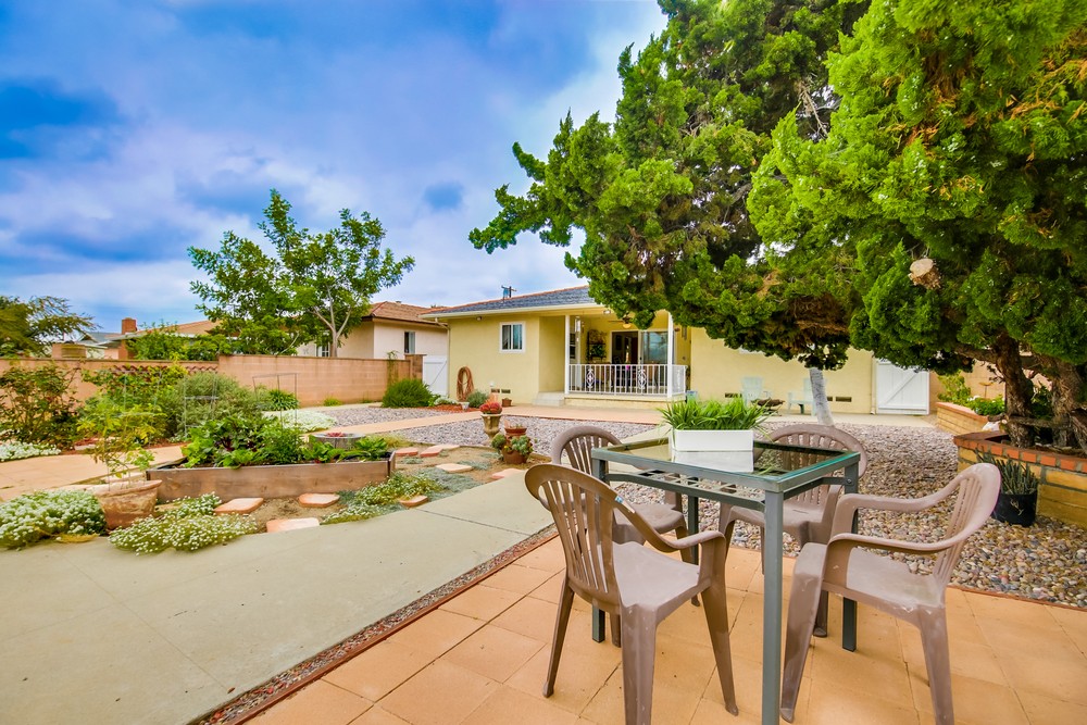 Virtual tour photo 42 of 46 for 4609 Seminole Dr