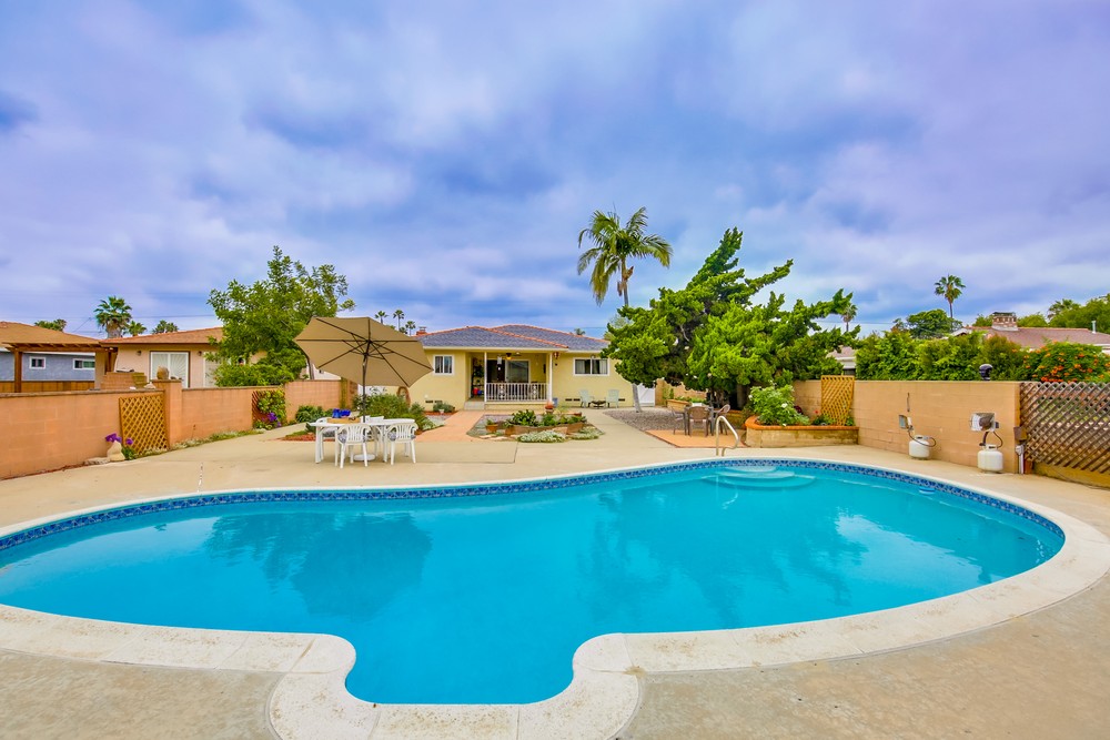 Virtual tour photo 46 of 46 for 4609 Seminole Dr