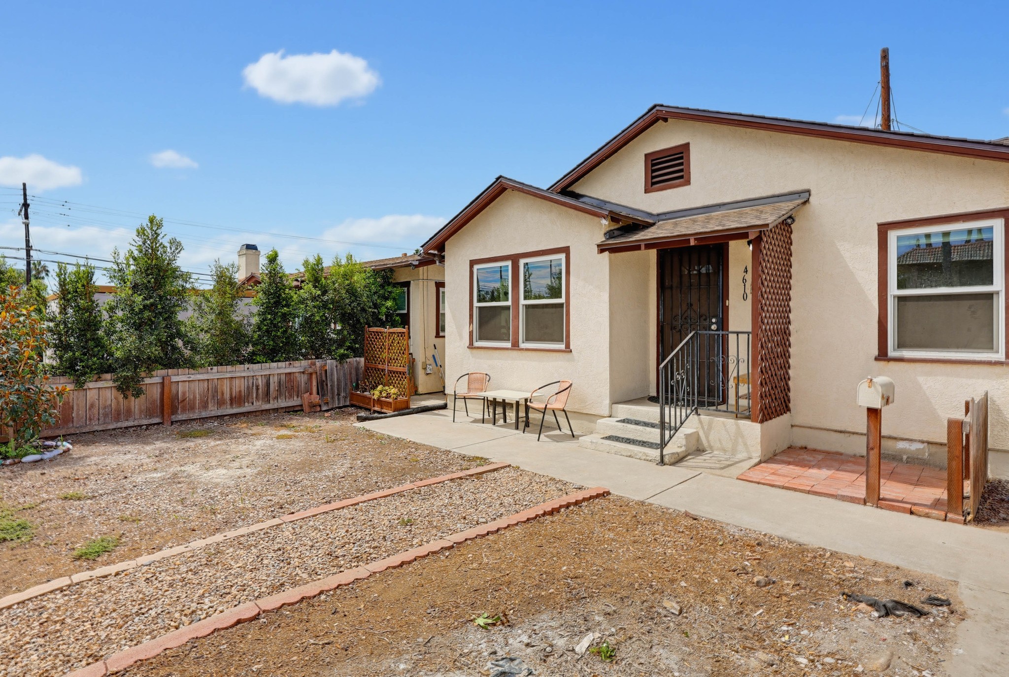 Virtual tour photo 6 of 40 for 4610 Alabama St