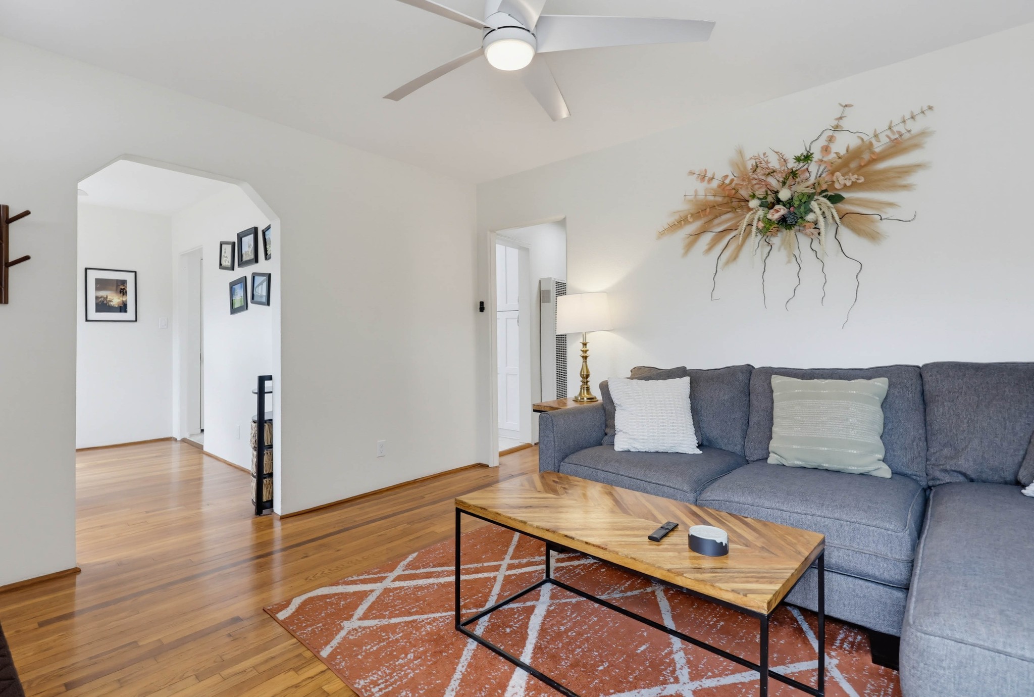 Virtual tour photo 12 of 40 for 4610 Alabama St