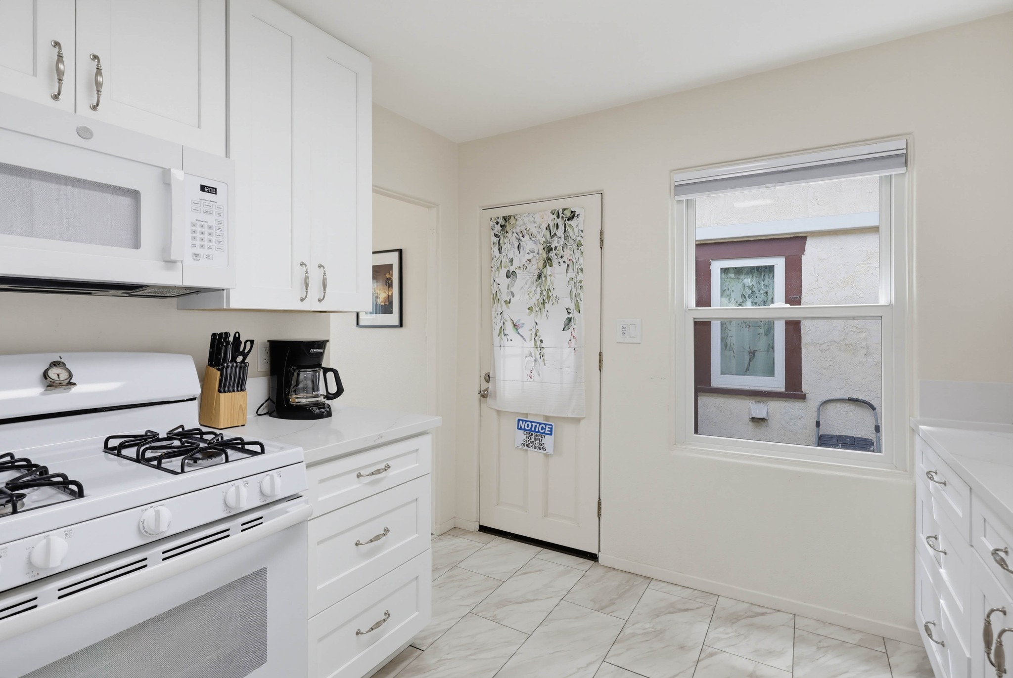 Virtual tour photo 20 of 40 for 4610 Alabama St