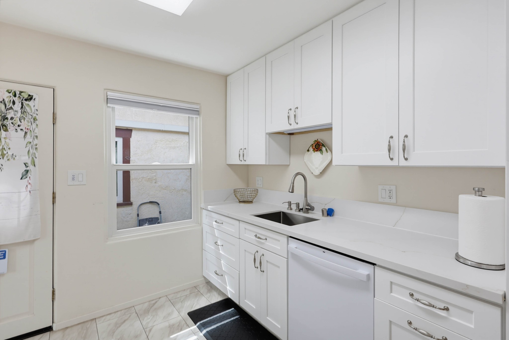 Virtual tour photo 22 of 40 for 4610 Alabama St