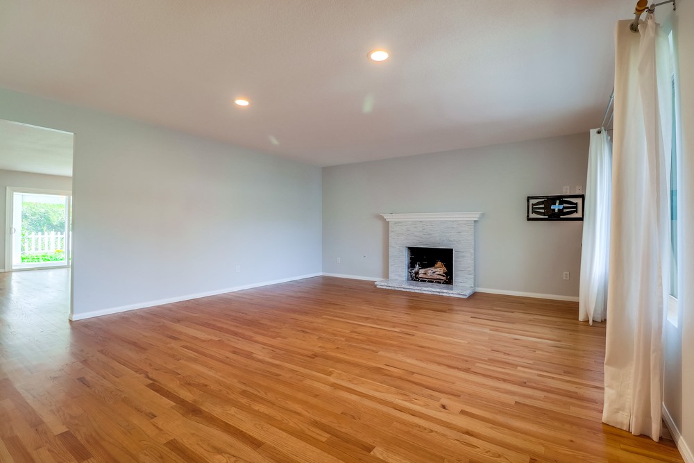 Virtual tour photo 7 of 45 for 4610 Leathers St