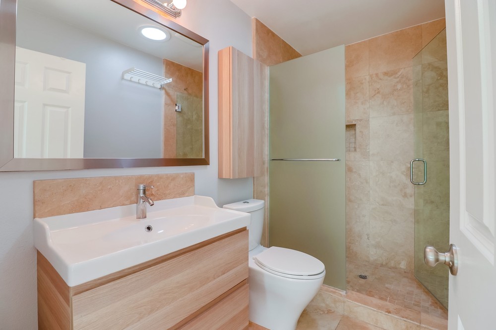 Virtual tour photo 25 of 45 for 4610 Leathers St