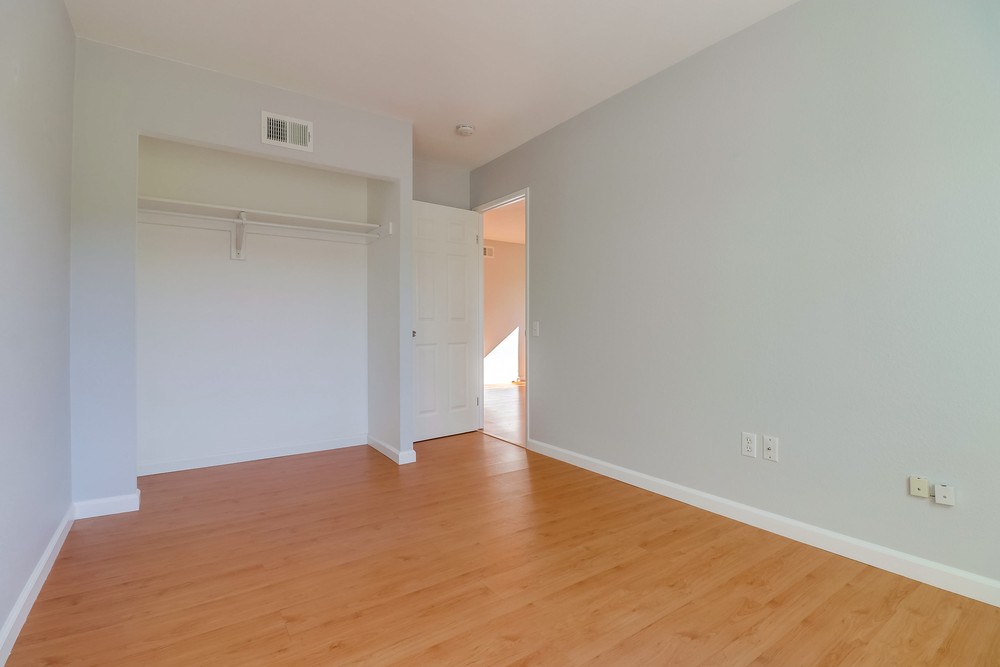 Virtual tour photo 35 of 45 for 4610 Leathers St