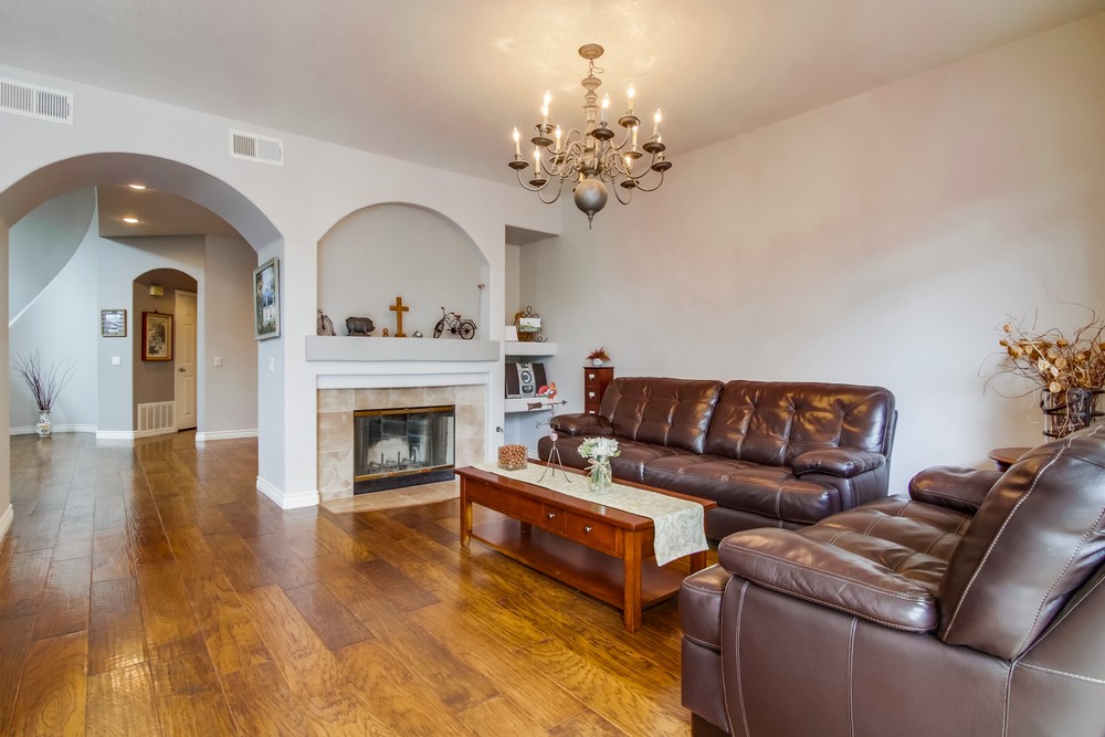 Virtual tour photo 18 of 56 for 4611 Da Vinci St