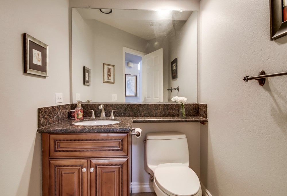 Virtual tour photo 32 of 56 for 4611 Da Vinci St