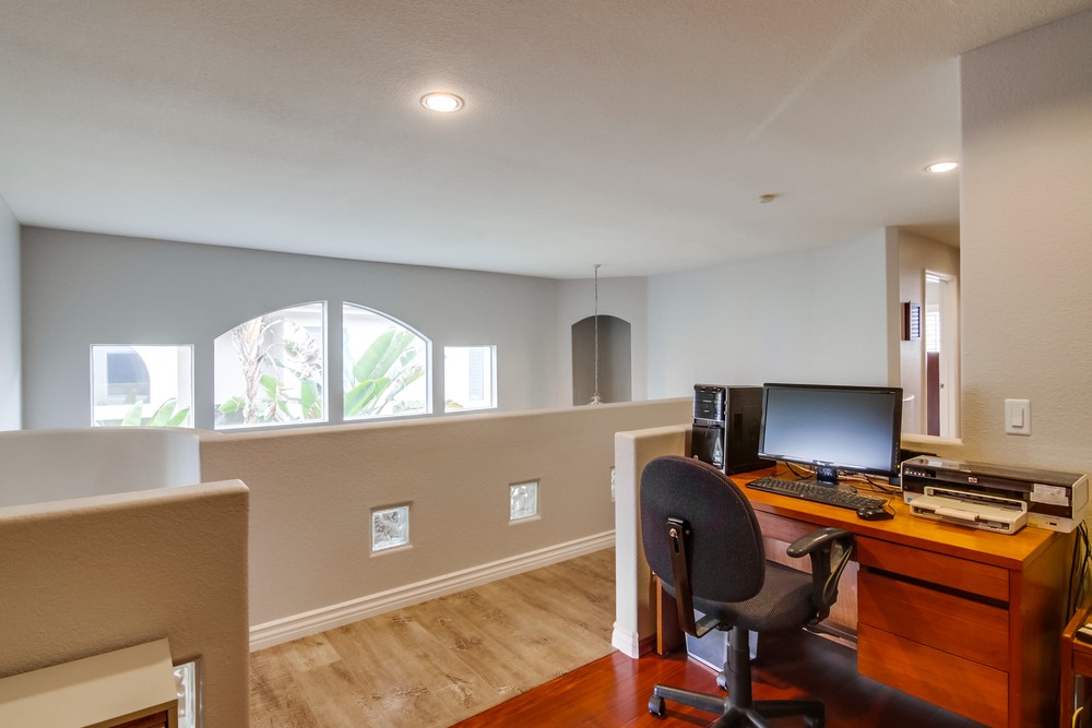 Virtual tour photo 39 of 56 for 4611 Da Vinci St