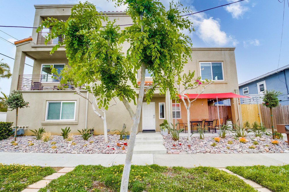 Virtual tour photo 1 of 64 for 4611 Dawes St
