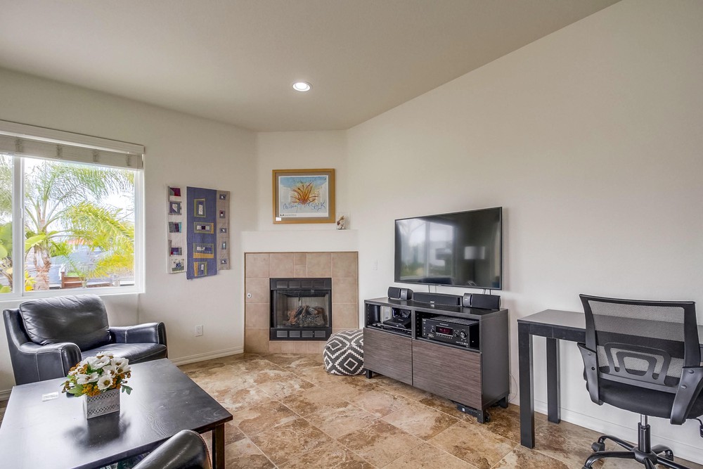Virtual tour photo 13 of 64 for 4611 Dawes St