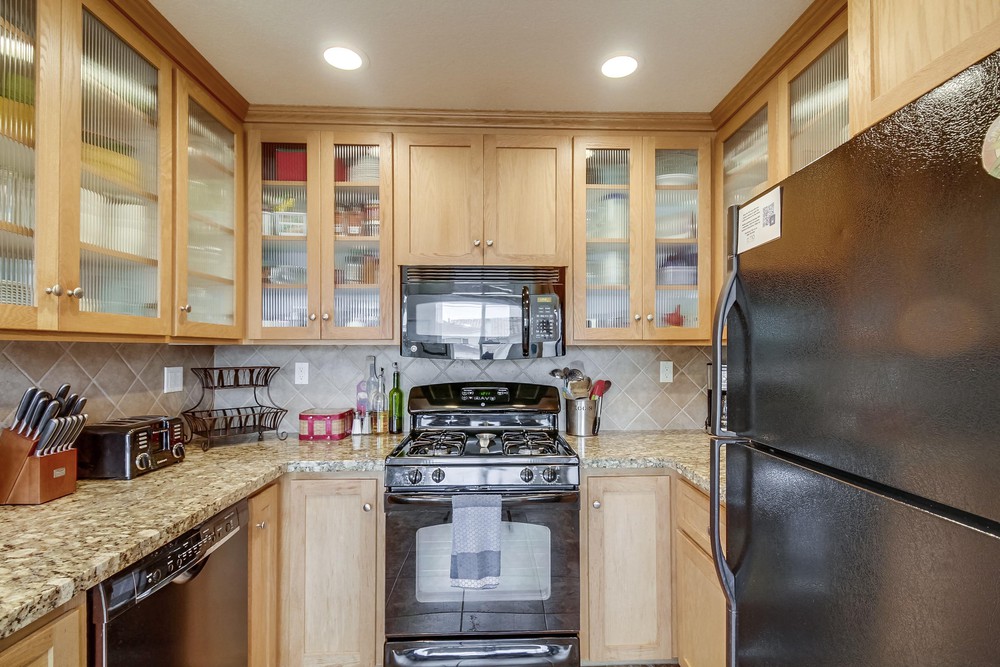 Virtual tour photo 22 of 64 for 4611 Dawes St