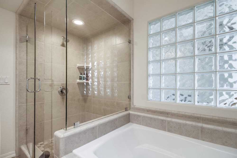 Virtual tour photo 36 of 64 for 4611 Dawes St