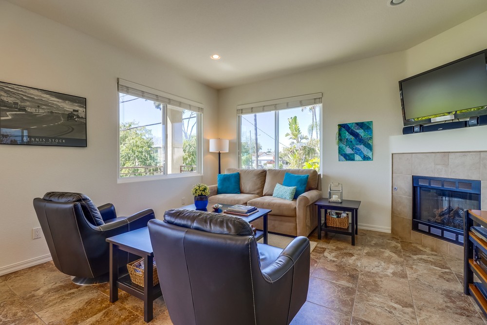 Virtual tour photo 8 of 47 for 4611 Dawes St