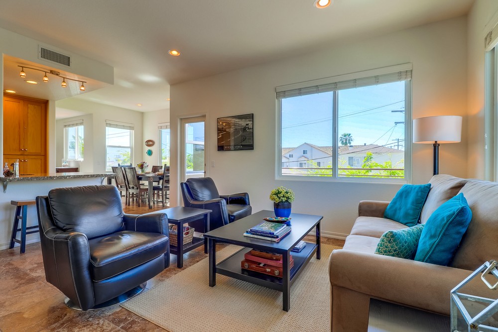 Virtual tour photo 9 of 47 for 4611 Dawes St